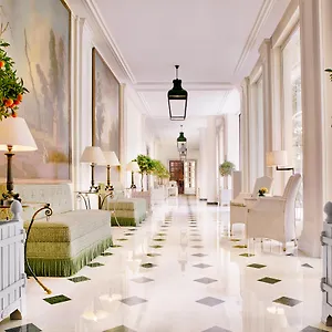 ***** Отель Le Bristol - An Oetker Collection Франция