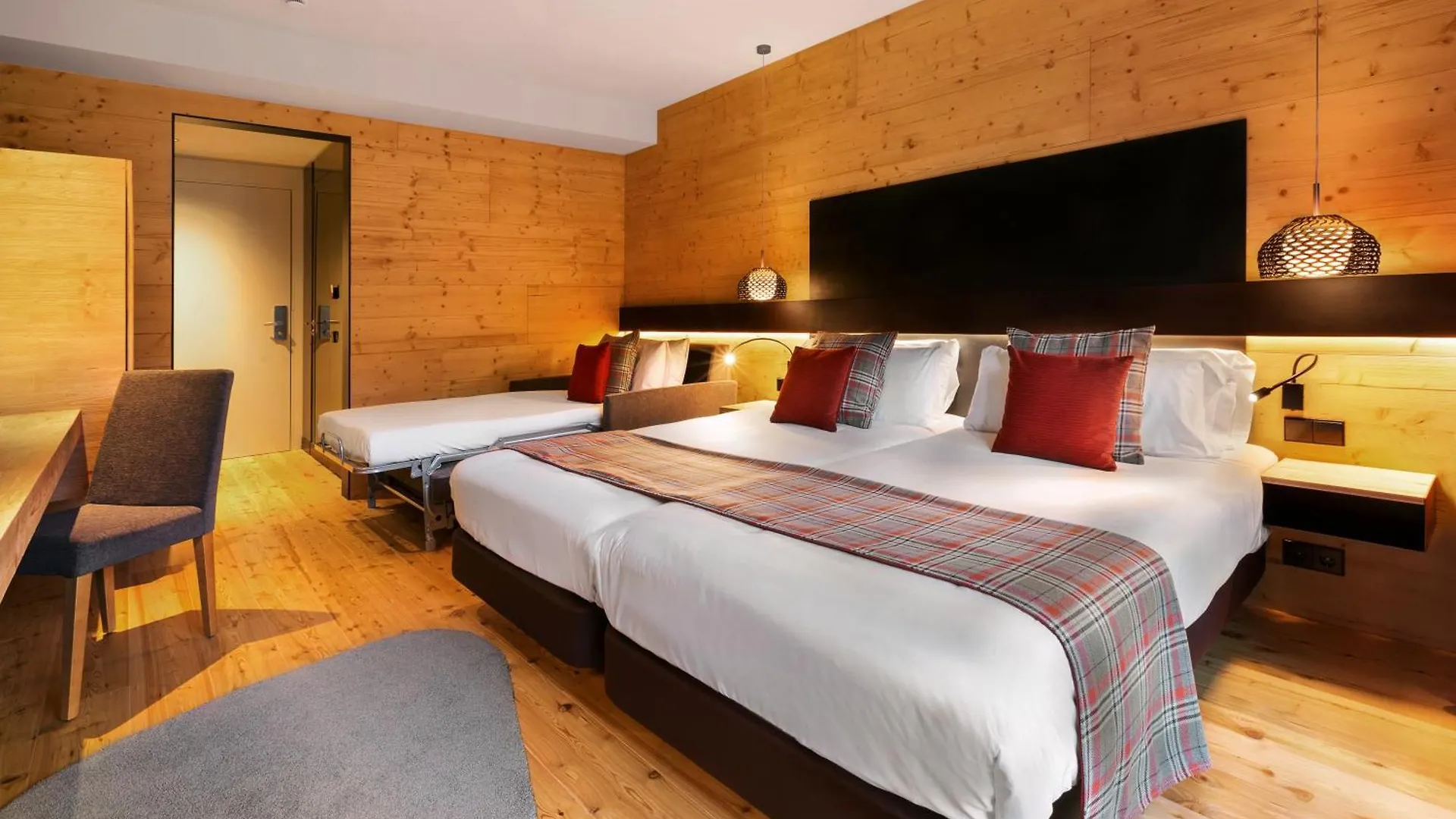 Park Piolets Mountainhotel & Spa Soldeu 5*,  Andorra